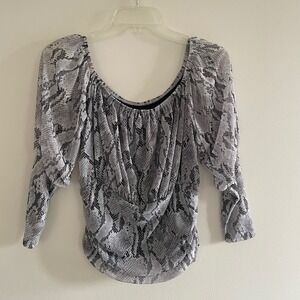 Express Grey Snakeskin Ruched Puff Sleeve Blouse Top Womens‎ Medium Animal Print